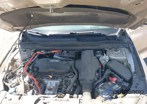 2019 Honda Accord Hybrid Touring from USA, damaged, VIN 1HGCV3F99KA006142